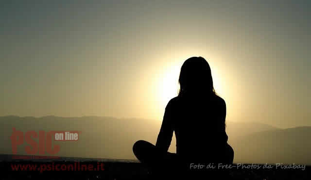 I benefici della meditazione nella riduzione dello stress
